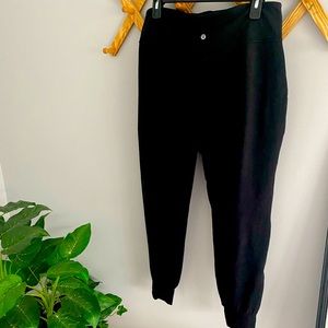 Lululemon Align Jogger 28”